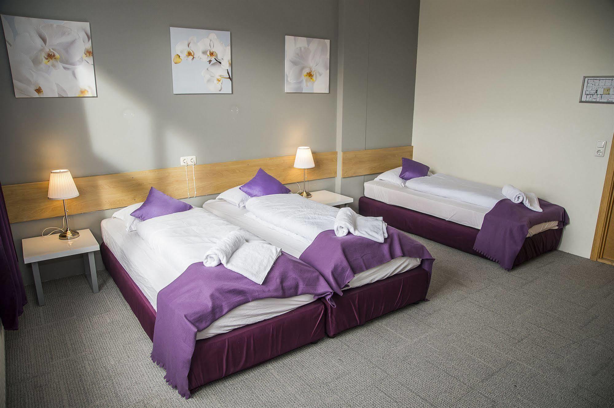 Capital-Inn Hostel 雷克雅維克 外观 照片