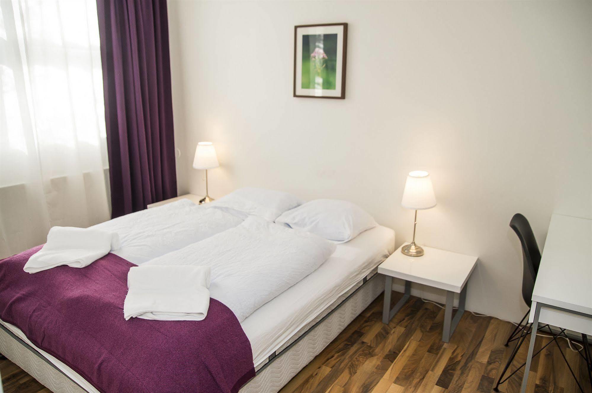 Capital-Inn Hostel 雷克雅維克 外观 照片